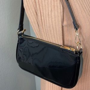 Glossy leather purse